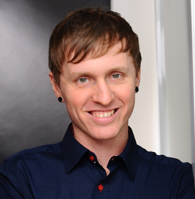 Dr Simon Ostermann